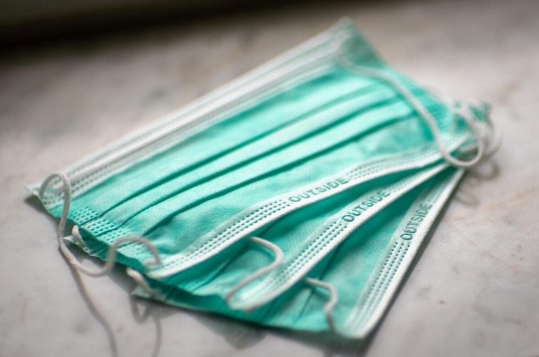 A photo of a surgical mask